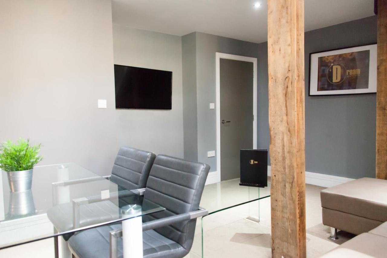 Dream Apartments City Center Newcastle エクステリア 写真